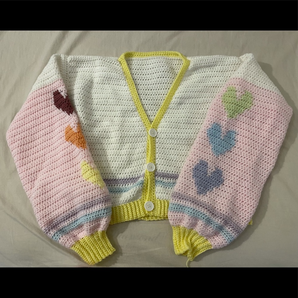 The Pastel Hearts cropped cardigan